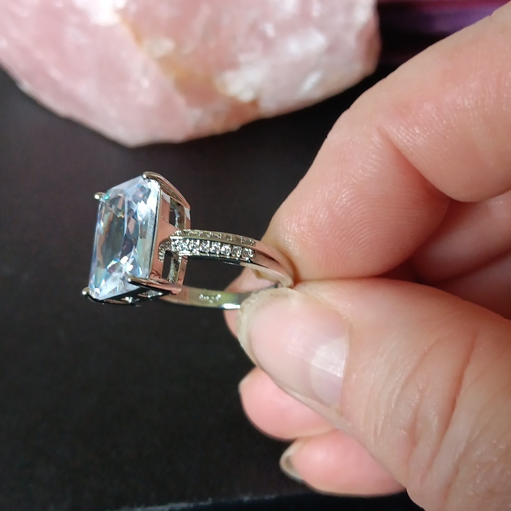 Elegant Silver & Cz Size 8 Ring - Picture 4 of 4